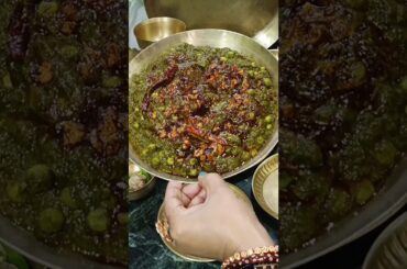Winter special Palak Matar Recipe l Matar Palak #shorts
