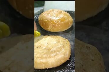 Burger Recipe #food #shortsfeed #shortsviral #shortsvideo #shorts #shortsyoutube #short #shortvideo