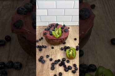 Blueberry Nebula Smoothie #glutenfree #dairyfree #Healthy #food #foodie #foodlover #SmoothieBowl