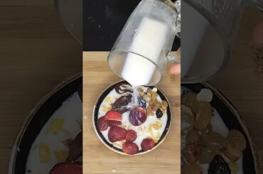 healthy breakfast recipe. 5 minut Mein banne wali healthy recipe.#shorts#ytshorts#Mousumi kitchen