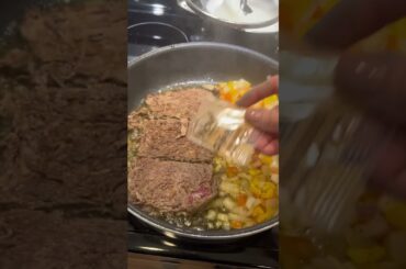 #steak #steakrecipe #quickrecipe #asmr #asmrcooking #originalsound #original #dinnerrecipe #lunch