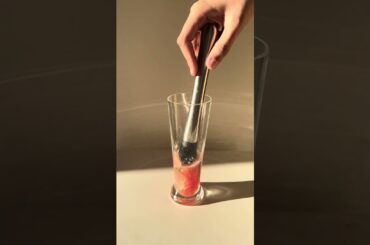 Sip on the zest of summer with our Grapefruit Mojito with Bonvia Stevia