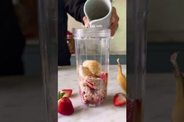 *SUPER EASY* STRAWBERRY CHIA PUDDING RECIPE | EASY AND HEALTHY BREAKFAST RECIPE