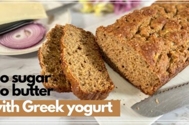 HEALTHY WHOLE WHEAT BANANA BREAD RECIPE |  Easy Banana Bread Recipe - SUPER MOIST