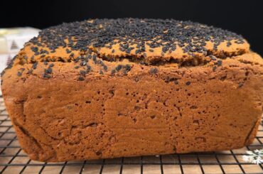 Um 100 Jahre zu leben, muss man gesundes Brot ohne Mehl, Zucker und Eier essen. Meine Oma sagt es