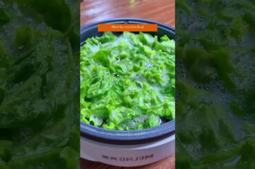 Low Calorie Omelette with Lettuce. How to make an healthy omelette