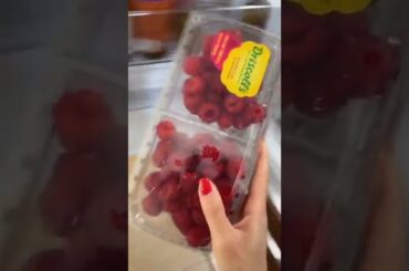 My go-to healthy snack when I'm craving something sweet #shorts #goodskineats