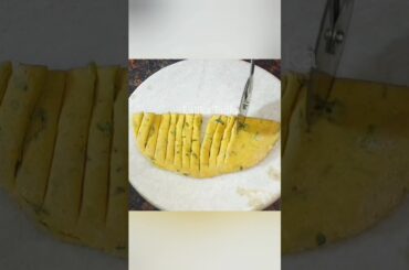 #methi #laccha #paratha #recipe  #short  #viral  #youtube #healthy  #breakfast  #youtubeshorts