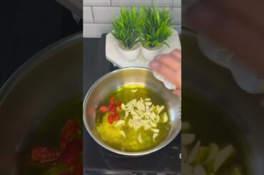 New Recipe Of Coriander Leaves #shortsfeeds #chutney #healthyrecipes