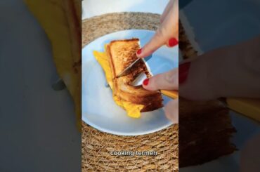 The best , Easy and delicious egg sandwich #shorts #sandwich #cooking