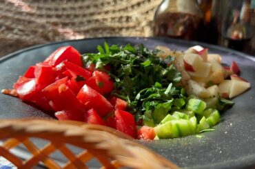 My grandma always make this delicious vegetable salad ! It’s attractive salad recipe