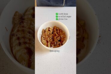 Healthy yogurt bowl for breakfast, snack, or late night treat! #shorts #foodshorts #foodie #recipe