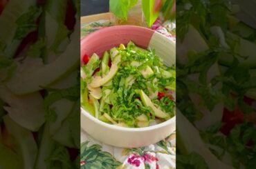 Winter salad for every salad lover out there. Easy simple healthy vegetable and fruits salad recipe