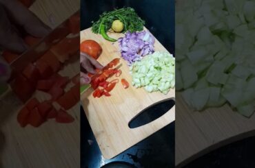 Vegetable Peanut Salad | #healthysalad #howtomake #protein #recipe #shots#trendingshorts #shortfeeds