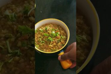 Green gram curry recipe | pacha payaru kulambu recipe | Healthy side dish for chapathi/ghee rice