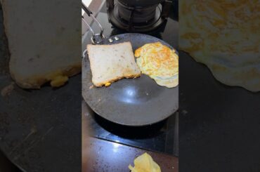 Egg breads breakfast| omelette recipe |omelettes bread||morning healthy breakfast|| ytshorts#short