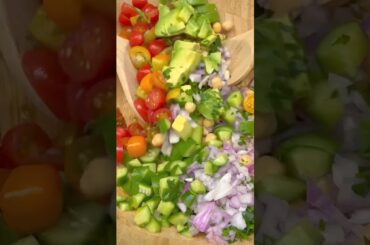 Salad That Will Change Your Life #salad #saladrecipe #healthyrecipes #shorts #healthysnacks