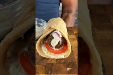 Best Healthy VEGAN GYRO!