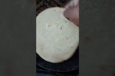 #food healthy bajra k aata  ki roti for winter special