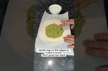 Wholesome Thalipeeth Recipe: A Nutrient-packed Delight #food #healthy #maharashtrianfood #indianfood