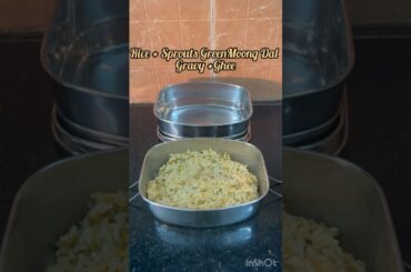 #shorts #ytshort Kids Simple Lunch Snackbox Recipe Idea  #lunchbox #snack/Green Moong dal Gravy/Rice