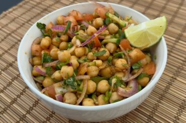 Healthy Recipes Makes Healthy Mind / Quick and Easy Chickpea Salad