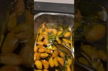 Quickest garlic paste ever made| sigma garlic bread |  garlic in oil #shorts #healthy #recipe