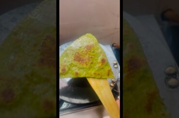 Palak Paratha Recipe #youtubeshort #trending #video