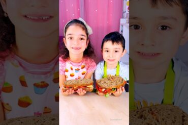 A recipe for a delicious and healthy sandwich prepared by children #shorts  #viral #recipe #children