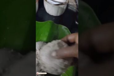 Karuppu Ullundhu Idly #idli #idlirecipe #healthyfood #healthylifestyle #healthyrecipes #idlydosa