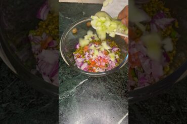 Healthy and weight loss recipe.#sprout #moongdal #healthy #weightloss #goviral #shorts