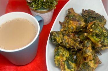 Palak keerai pakoda//palak spinach recipes//quick evening snack recipes//healthy snacks recipes