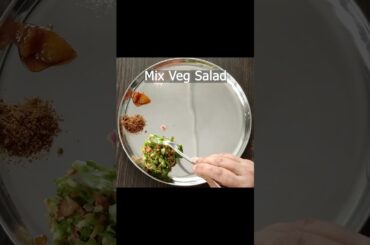 Brunch1 #shorts #IndianMeal #Indian Cuisine #Lunch #Brunch #Healthy #Mix Salad #Bhakri #Varan #bhaji