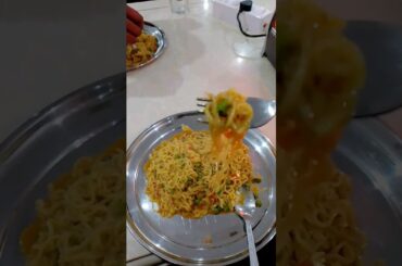 vegetable masala Maggie made by me !#shorts #foodie #maggi #youtubeshorts #healthy #lunch