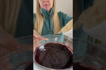 Chocolate Rice Krispie Treats #healthyrecipes #healthydessert #healthytreat #glutenfreebaking