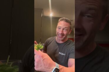 Fluffy Egg Magic in a Pan #eggrecipe #shorts #lowcalorie #breakfast