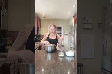 Healthy Banana bread recipe. Receta de Pan de banana saludable.