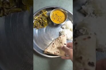 Healthy Lunch#new#shorts#tuvarbhat#gilodi#roti#gol#papad#chhash#dungri#testy#like#share#subscribe