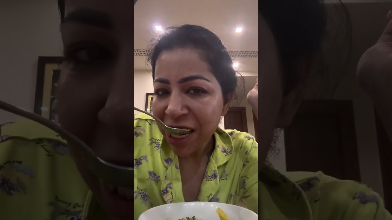 What I Eat In A Day – Weekend Addition! Suman Pahuja #Shorts #weightloss #fatdiet #fattofab #fitness What I Eat In A Day - Weekend Addition! Suman Pahuja #Shorts #weightloss #fatdiet #fattofab #fitness