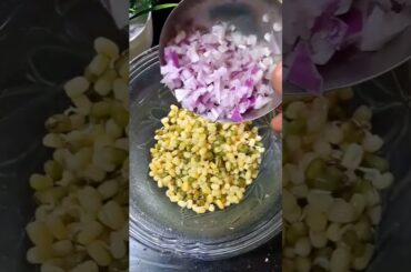 Healthy And Tasty Weight Loss Moong Sprout Salad | Snack Recipe |  #shorts #weightloss #salad