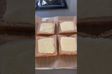 Perilatha oru bread toast #breakfast #quickrecipe #easy #healthy #tastybreakfastrecipe