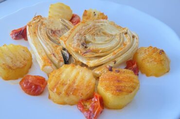 Roasted Fennel with Potatoes, Olives and Tomatoes #fennel #healthyrecipes #healthy #healthyfood