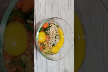 High protein Oats&Egg Omlette#Healthy Oats Breakfast recipe#Weight loss recipe#shorts#like#subscribe