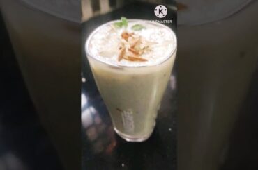 How to make banana milkshake recipe #banana smoothie#healthy food#enjoying #Shalu's cooking Channel