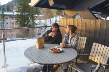 Saying goodbye to winter with healthy recipes (cozy days in Sweden)