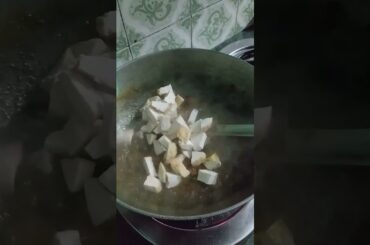 healthy lunch box#Shimla aur paneer ki sabji roti ke sath# shots