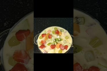 Fruit Custard Recipe | Fruit Salad | Healthy Mixed Fruits Salad |How To Make Fruit Custard | #Shorts