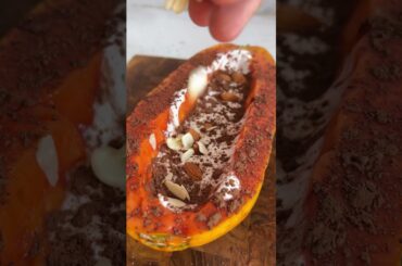 My New Favourite Healthy Breakfast. #stuffedpapaya