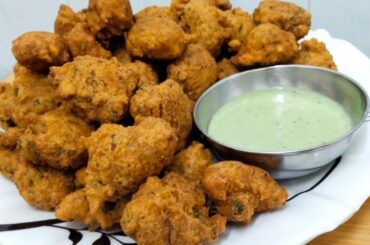 Moong Daal Pakora Recipe Easy & Healthy Snack #muneezafoodsecrets#moongdaalpakorarecipe#pakorarecipe