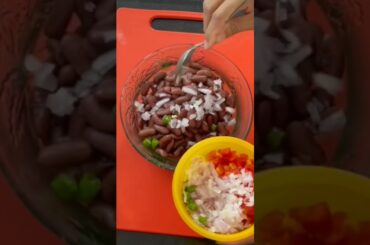 Healthy Salad with Red Kidney Beans #shorts #rajmasalad #recipe  #short #ytshorts #ytshort #viral